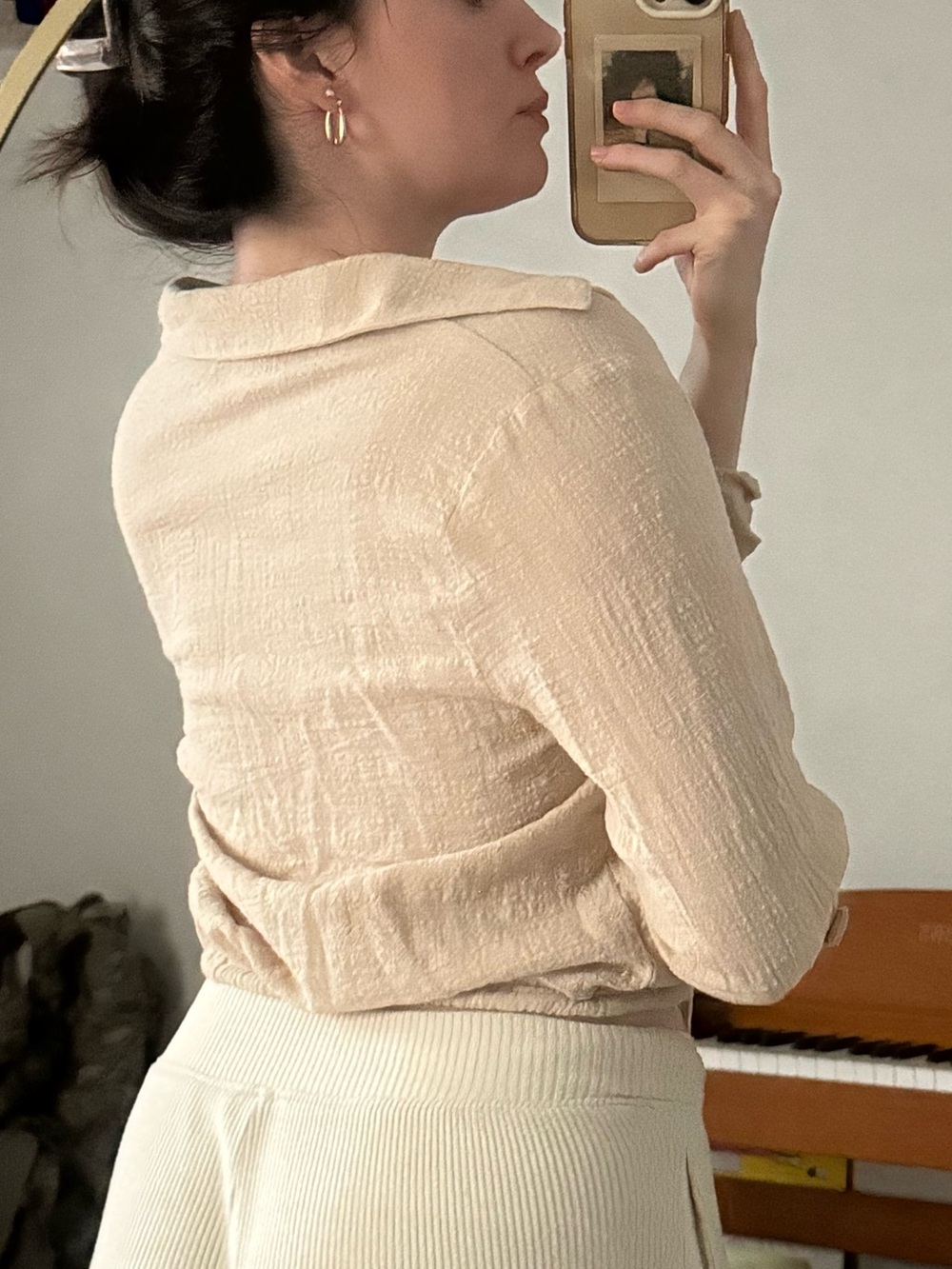 Timing Beige Textured Button-Front Drawstring Shirt - Picture 3 of 6
